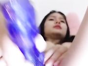 风骚美女自慰大秀自慰插穴淫水多多很是淫荡