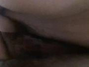 粉嫩咪咪的在校生樓道裡手淫