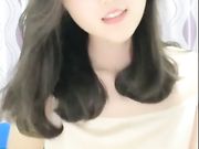 長相清純高顔值萌妹子紫薇呻吟誘惑收費大秀3V