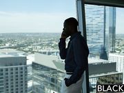 美女丰满身材高颜值极品奶子绝对是尤物让人肾虚