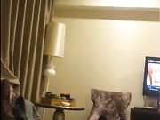 酒店偷拍电召300块一炮颜值还可以的坐台小姐