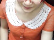 百度云泄密系列 水嫩小巧的气质良家小骚妇 男的是个恋脚徒