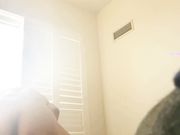 与三位妹子啪啪啪调教的都很乖小伙打炮很生猛搞的妹子大叫边干还语言挑逗