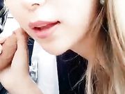 少妇和炮友户外车上口爆 口交深喉 口活很棒 男的受不了就射在嘴里 非常精彩