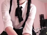 扎着两个辫子国外漂亮妹子叫大屌男起床JJ硬了 来一发第一视角各种姿势猛插