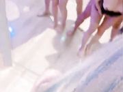 口爆粉丝到被干到潮吹喷的满地都是最后粉丝不想停直接中出