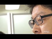 黑丝骚货办公室勾引男上司