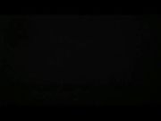 撕开老婆的黑色丝袜就操逼