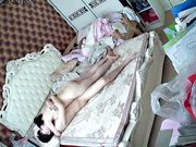 偷拍纹身小伙中午和媳妇啪啪玩的花式还挺多的