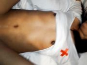 能挤出奶水的哺乳期少妇被两个猥琐男灌醉如泥换上不同情趣装激情啪啪啪设备齐全很专业有对白720P高清