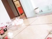 年纪不大的妹子淫荡的不要不要的