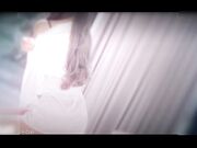 剧情A片漂亮美女叫外卖外面下雨送餐小哥被淋湿拉进屋里帮忙擦身体挑逗