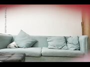 沙发不够长加个椅子也得跟小姐姐玩69互舔