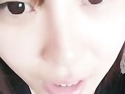 手机直播福利之爆菊喷水浅澜儿，人美逼肥贱话多，露脸激情大秀，骚逼特写淫水拉丝，想要鸡巴草