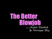 两个表妹非要让表哥评一下谁更性感