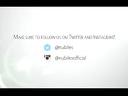 两个骚表姐非要让弟弟选一下谁的身材更火热