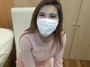 初次拍摄，大叔中出20岁的黑发少女