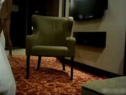 花样升级高价约个艺校拜金大学生美女酒店玩轻SM调教