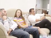 哥哥的精液属于我的阴道,不过可不能让继父知道哦