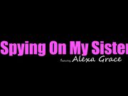 我有透视眼镜偷窥了姐姐被发现，姐姐一怒之下把我操了