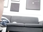 小萝莉没感觉换白嫩好身材少妇，脱光了挺带劲