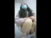 二月流出国内厕拍大神暗夜最新奶茶店女厕偷拍