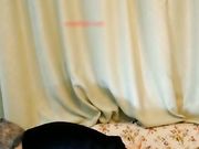 剧情演绎学妹饭后和咸湿父亲乱伦对白淫荡呻吟给力这演技不输岛国动作片