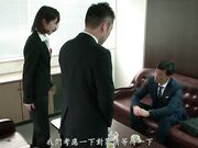 常に上から目線の女上司に出張先見下し騎乗位 川上奈々美 1