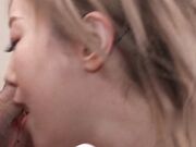 白嫩温柔少妇扭动性感妩媚身躯不硬都不行